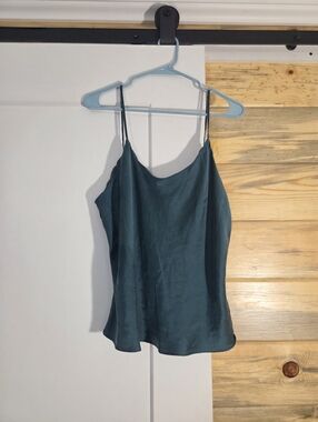 Hillard & Hanson Intimates 100% Silk Dark Green Teal Silky Tank Top Blouse Women